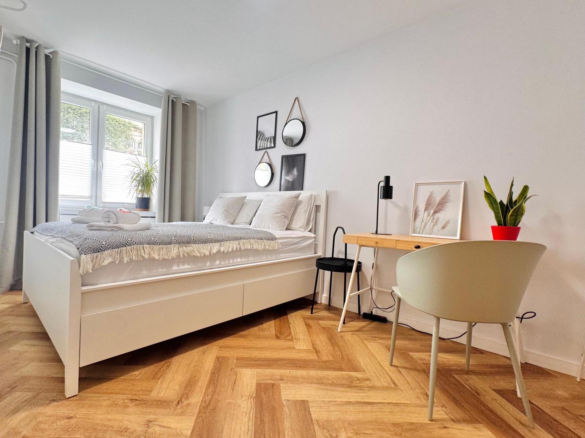 Tandem In Old Town - 24h Self Check-in Apartmán *
